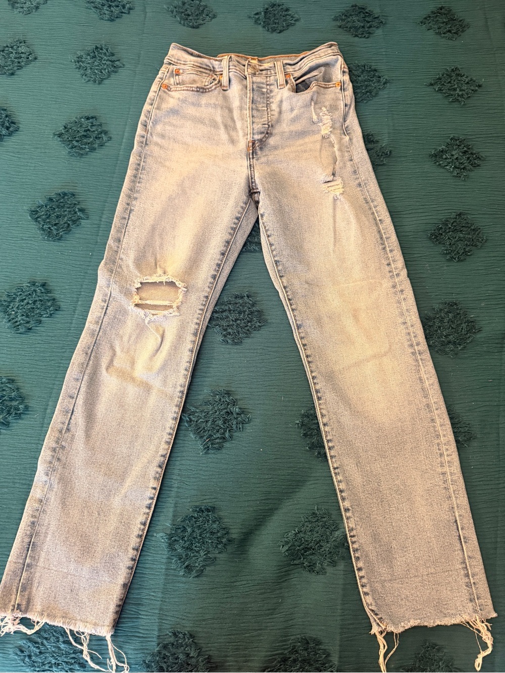 ❤️👖Levi’s Wedgie Straight Jeans - Light Blue Distressed